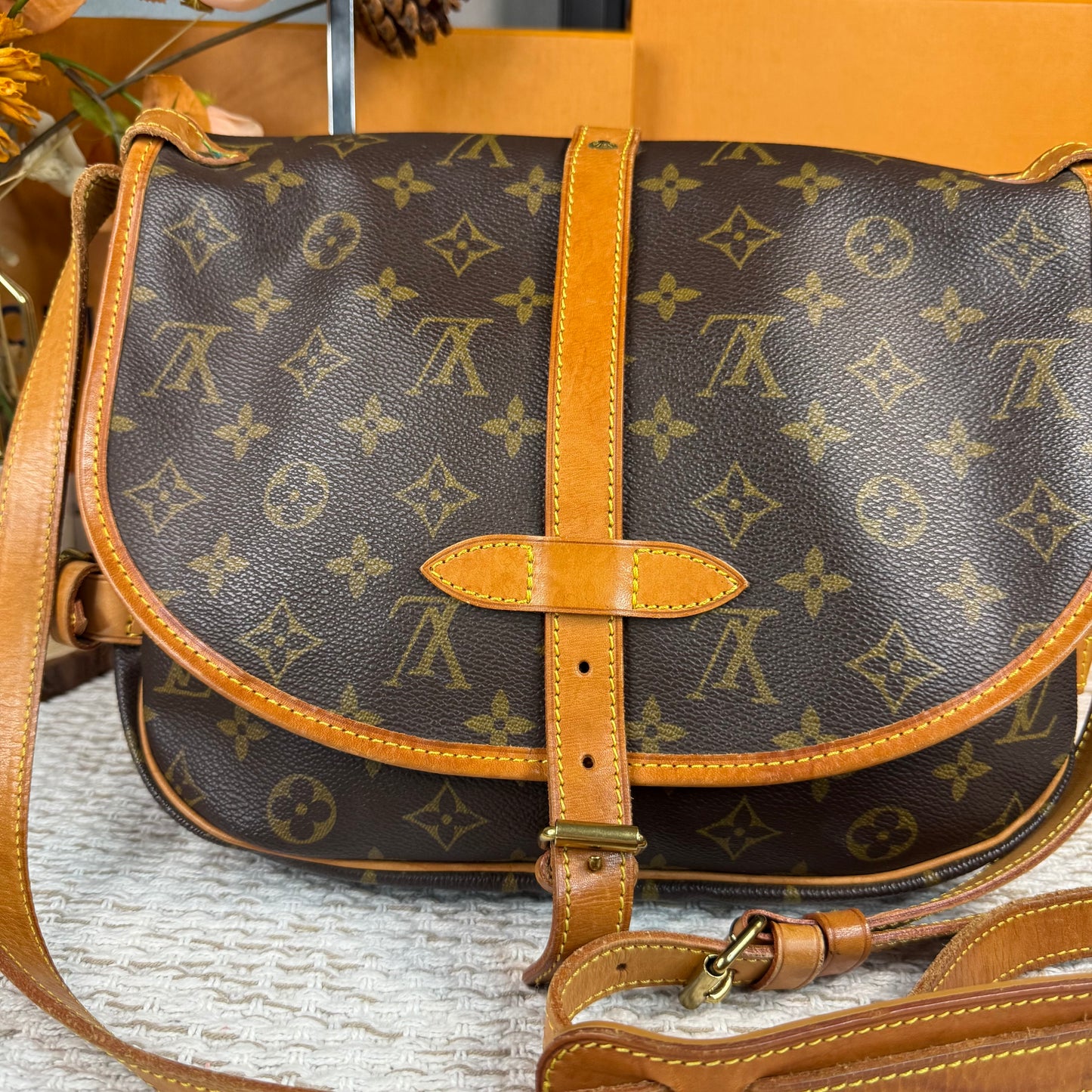 LOUIS VUITTON SAUMUR 30 in Monogram