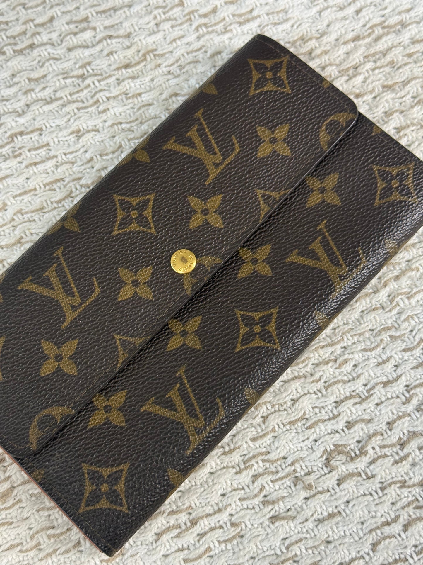 LOUIS VUITTON SARAH LONG WALLET MONOGRAM CANVAS