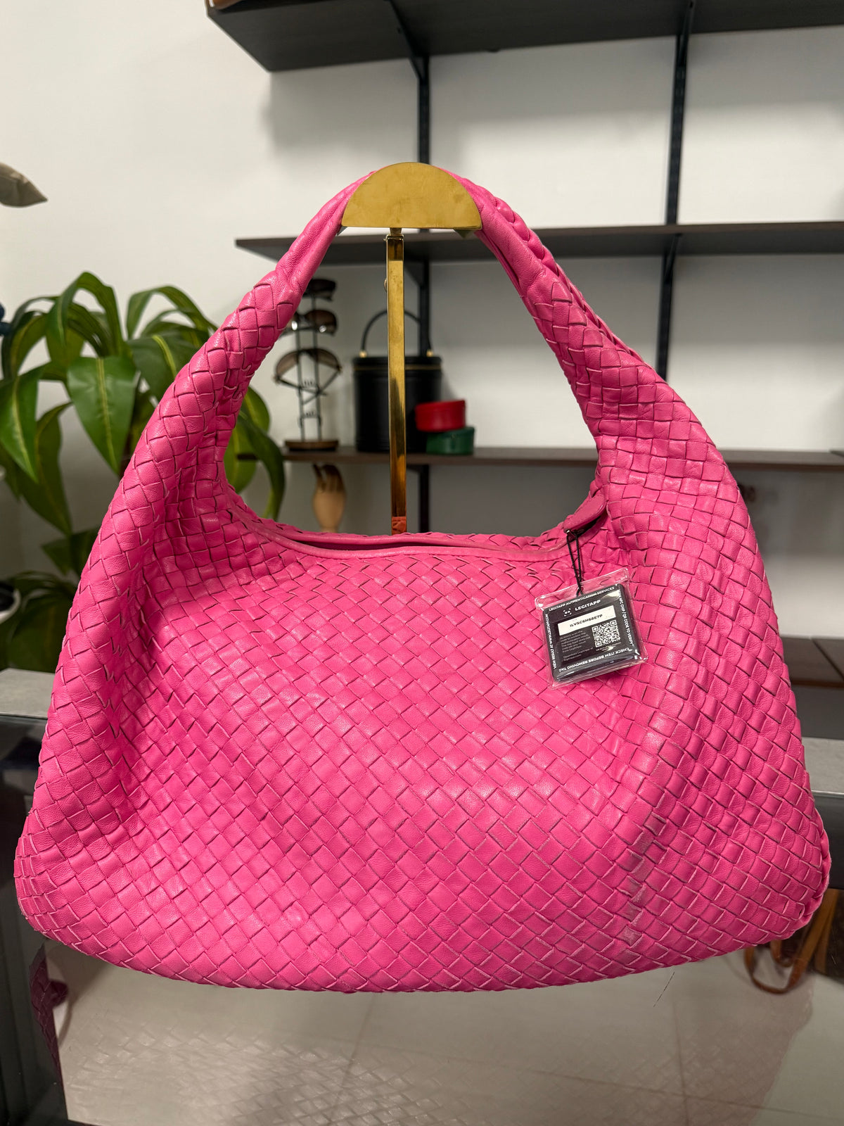 Intrecciato Medium Hobo Pink Shoulder Bag