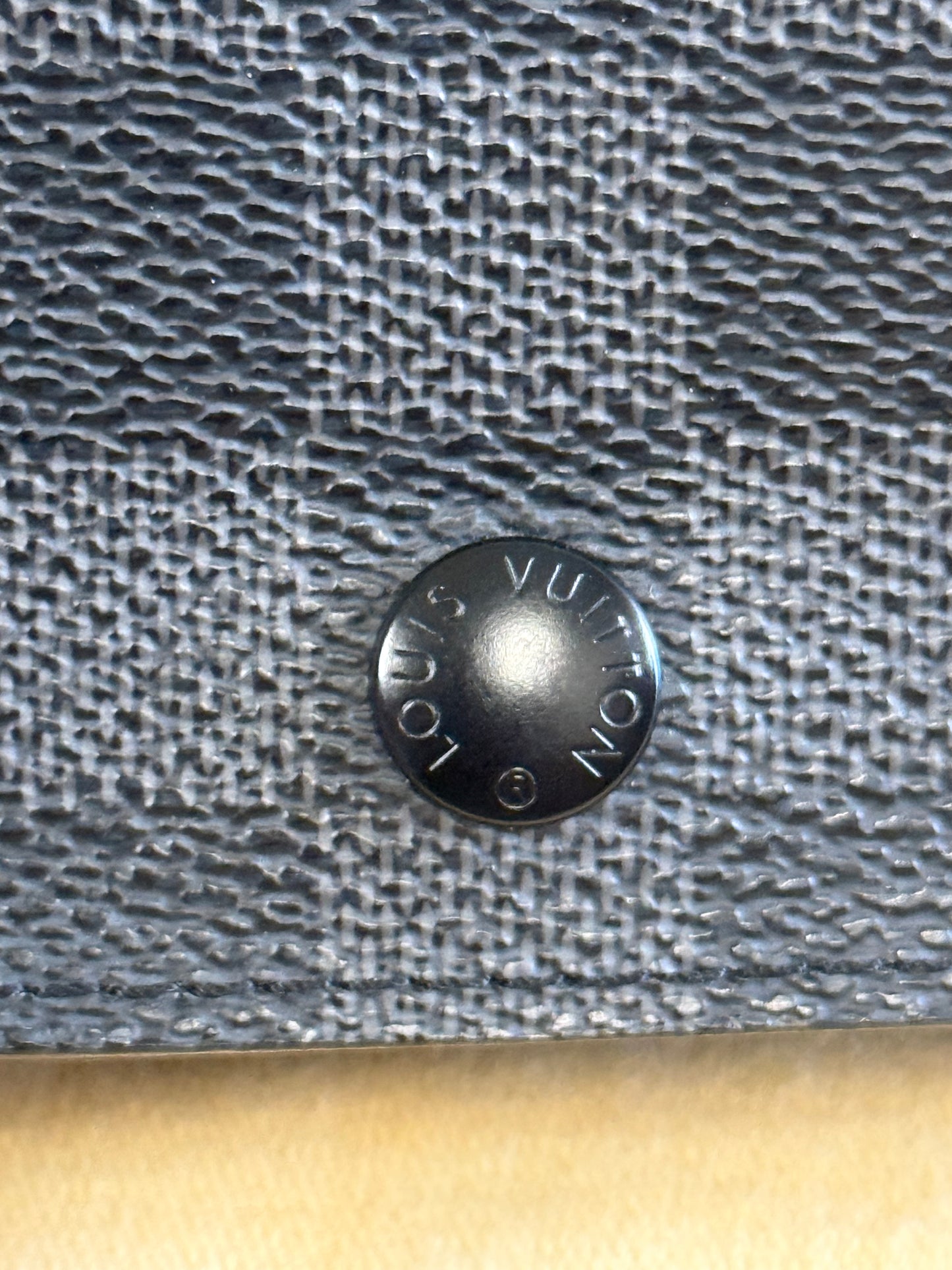 DAMIER GRAPHITE BUM BAG