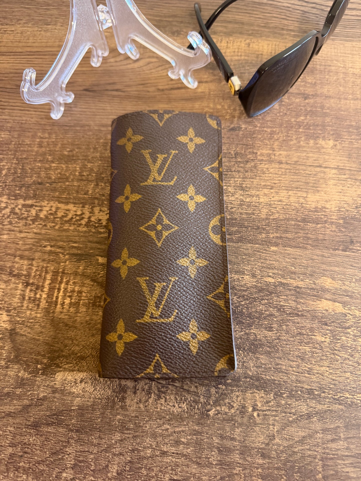 LOUIS VUITTON EYEGLASSES CASE MONOGRAM