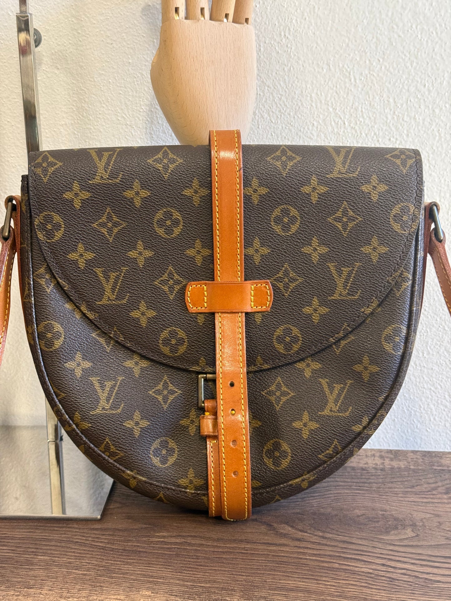 LOUIS VUITTON CHANTILLY GM MONOGRAM CANVAS