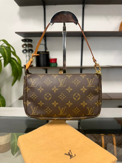 Louis Vuitton Pochette Accessoires Monogram Canvas M51980