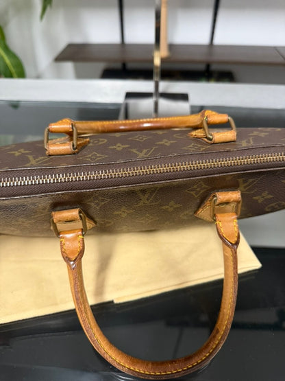 Louis Vuitton Very Rare Vintage Sac Triangle Monogram Handbag M51360