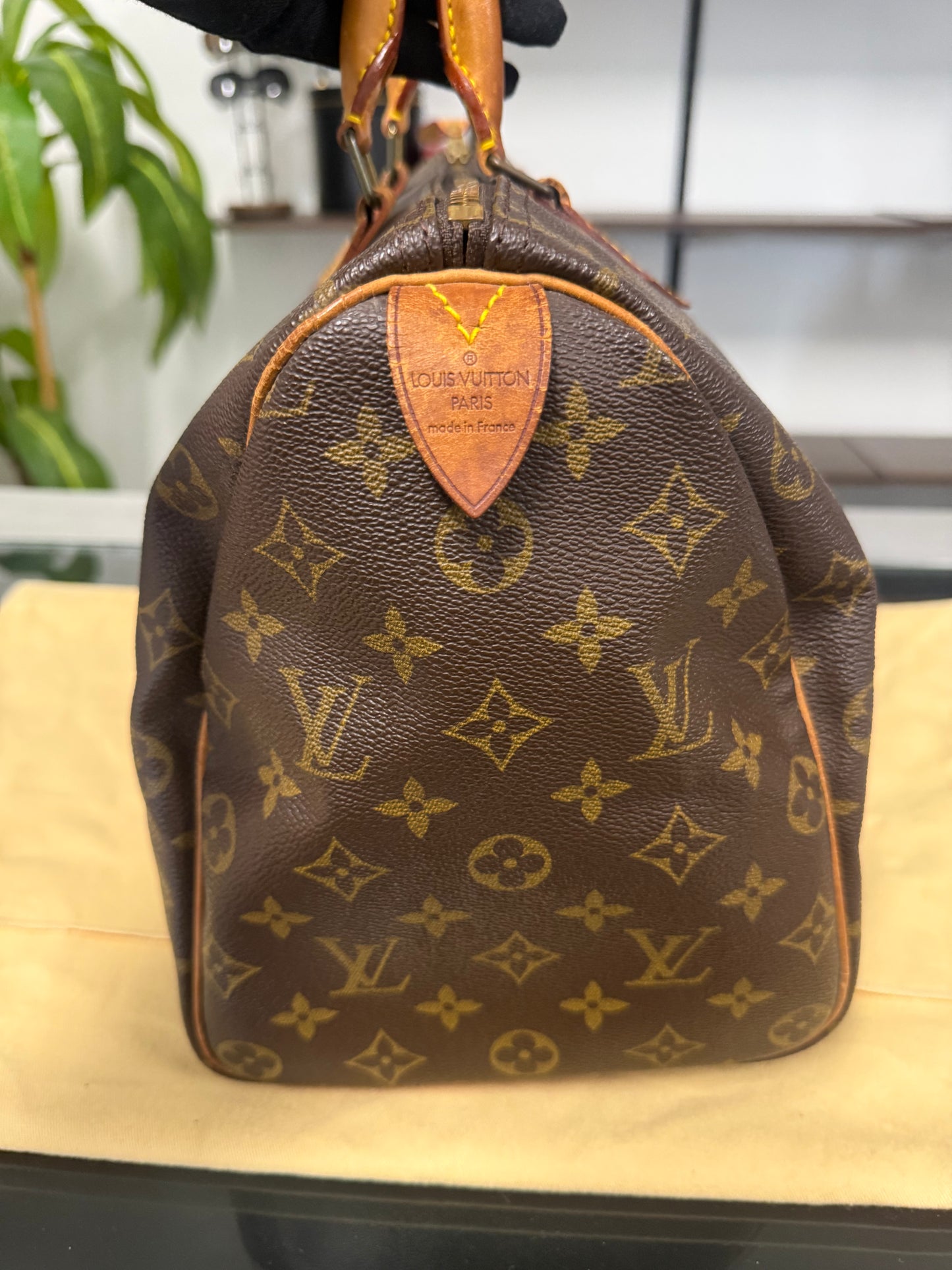 LOUIS VUITTON SPEEDY 35 IN MONOGRAM