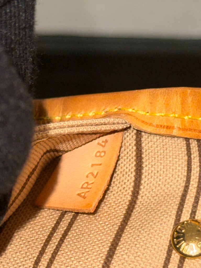 LOUIS VUITTON Monogram Neverfull PM in Monogram