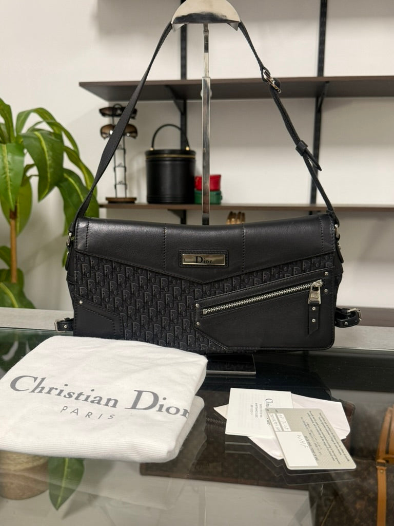 Christian Dior Street Chic Trotter Shoulder Bag in Black