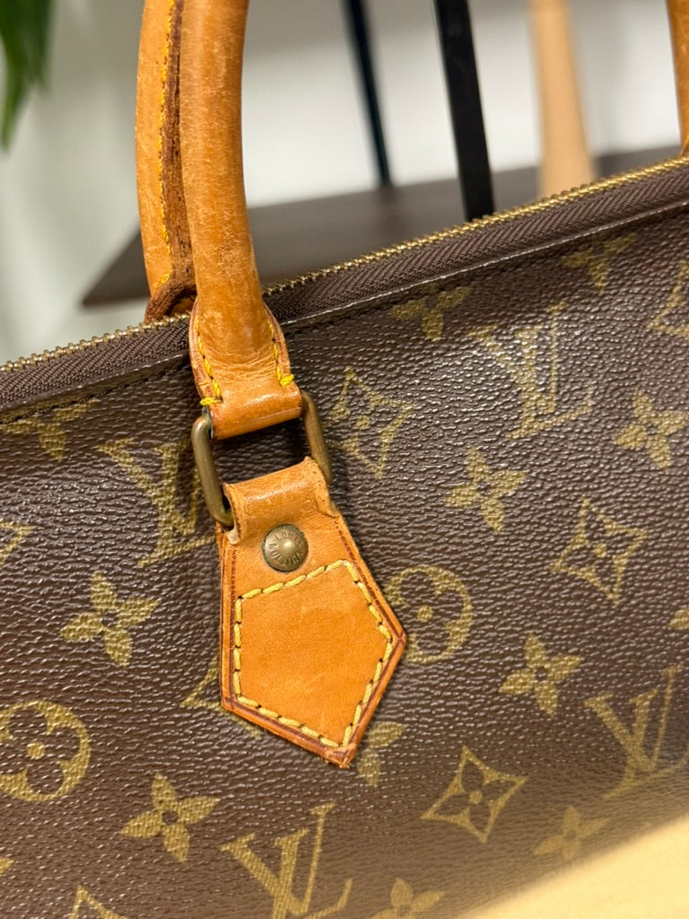 Louis Vuitton Very Rare Vintage Sac Triangle Monogram Handbag M51360