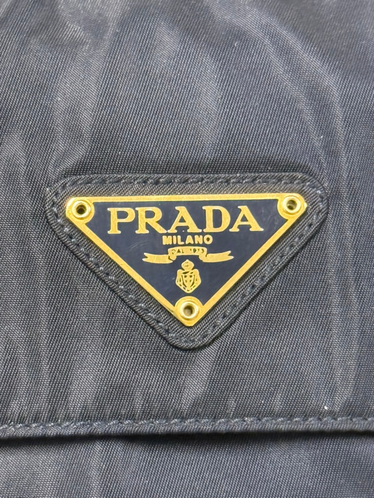 Vintage 1995 Prada Tessuto Catena Navy Blue Nylon Chain Shoulder Bag 240-9