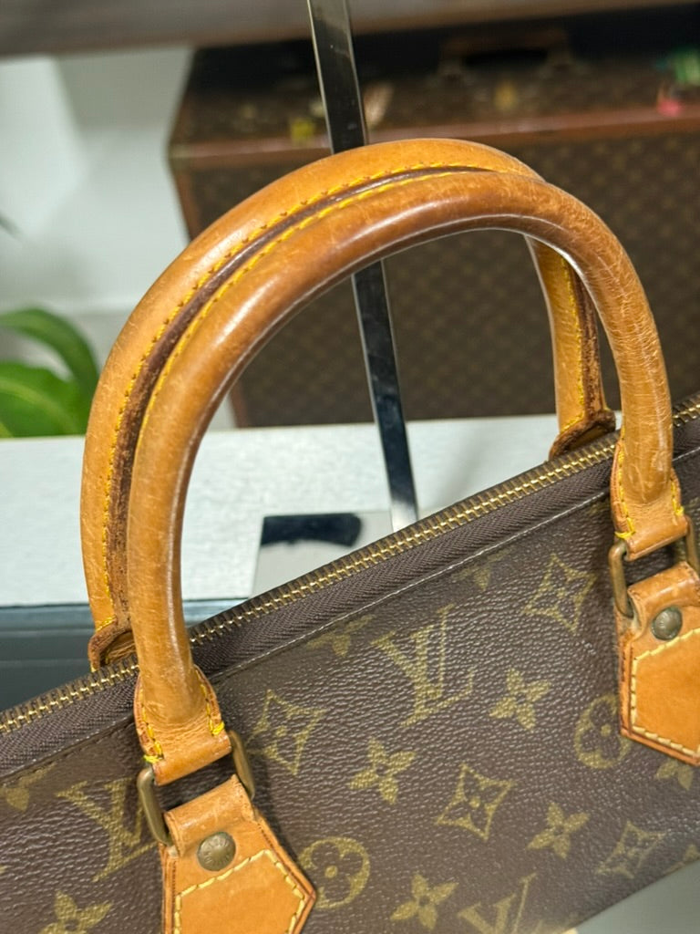 Louis Vuitton Very Rare Vintage Sac Triangle Monogram Handbag M51360
