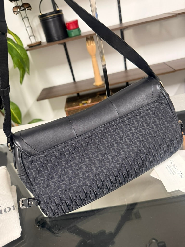 Christian Dior Street Chic Trotter Shoulder Bag in Black