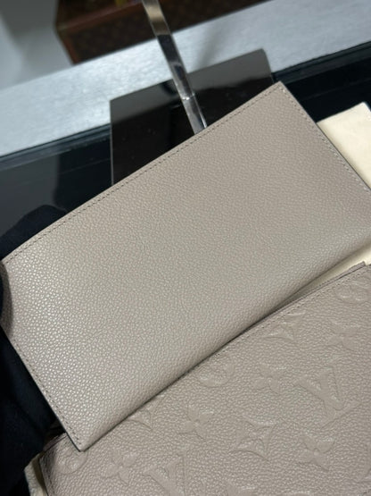 Louis Vuitton Pochette Félicie Monogram Empreinte Tourterelle Empreinte