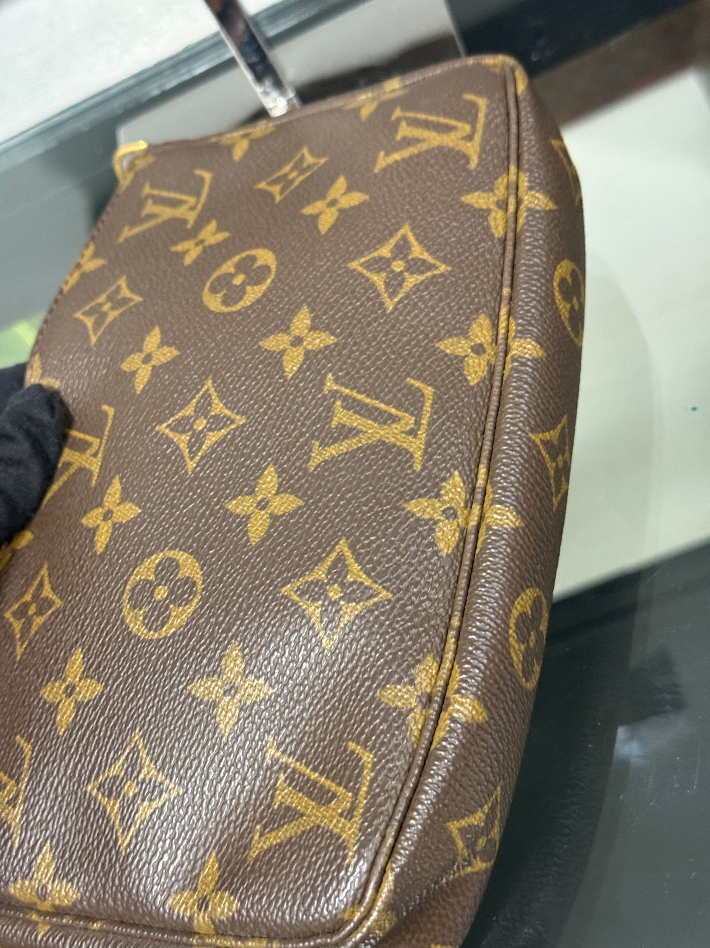 Louis Vuitton Pochette Accessoires Monogram Canvas M51980