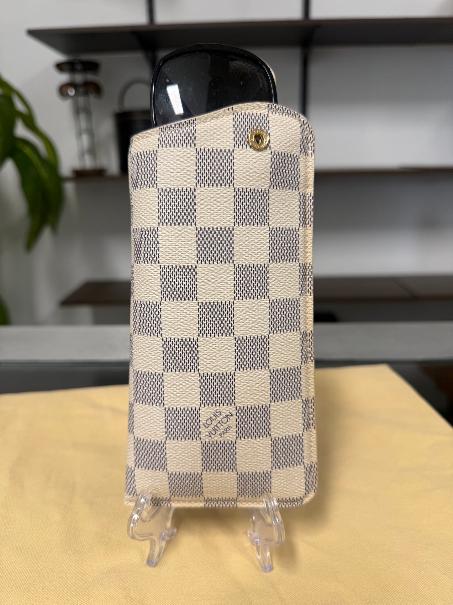 Louis Vuitton Étui Lunettes MM Damier Azur Sunglasses and Eyeglasses Case N60025