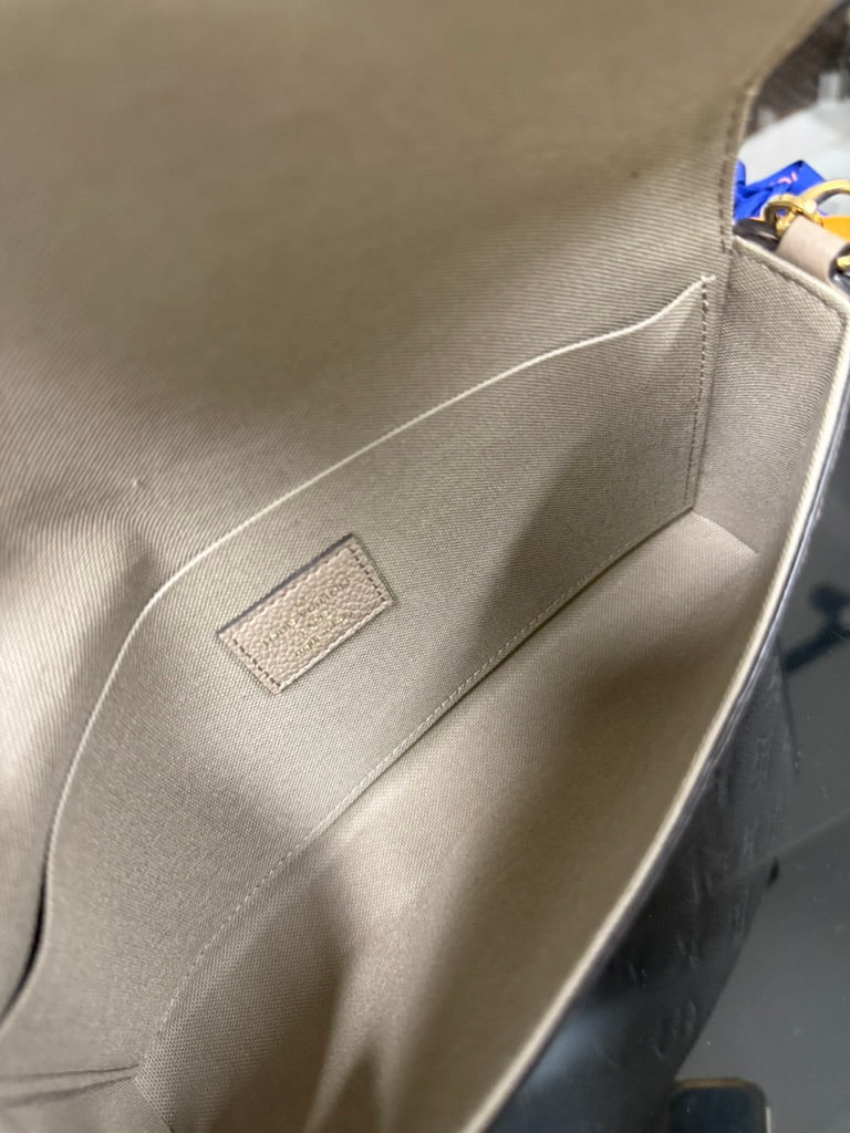 Louis Vuitton Pochette Félicie Monogram Empreinte Tourterelle Empreinte