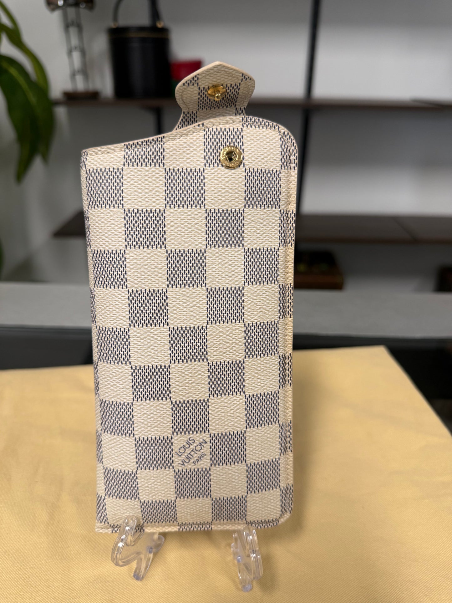 Louis Vuitton Étui Lunettes MM Damier Azur Sunglasses and Eyeglasses Case N60025