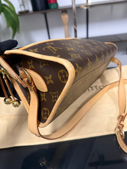 Louis Vuitton Popincourt Long Monogram Canvas Shoulder Bag M40008