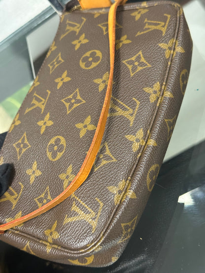 Louis Vuitton Pochette Accessoires Monogram Canvas M51980