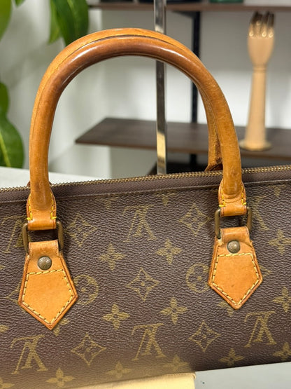 Louis Vuitton Very Rare Vintage Sac Triangle Monogram Handbag M51360