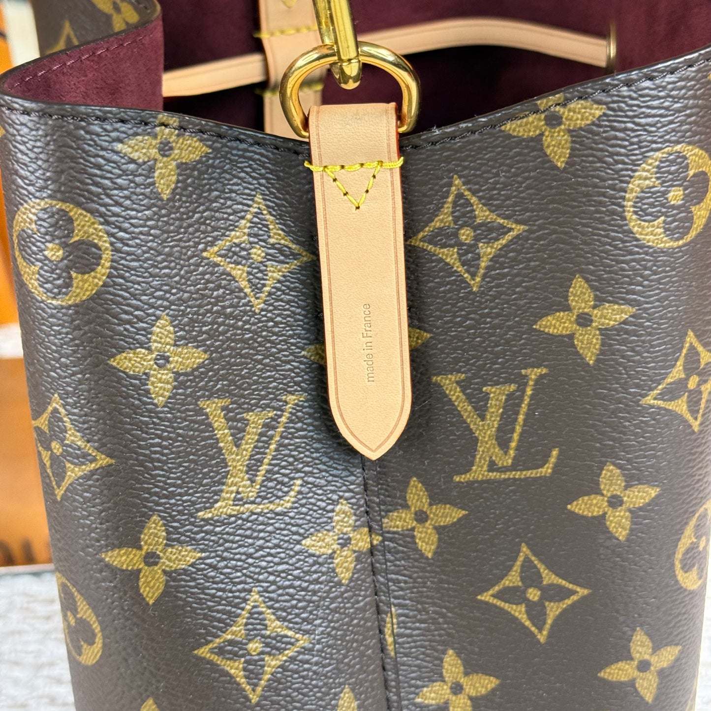 LOUIS VUITTON NEONOE BB