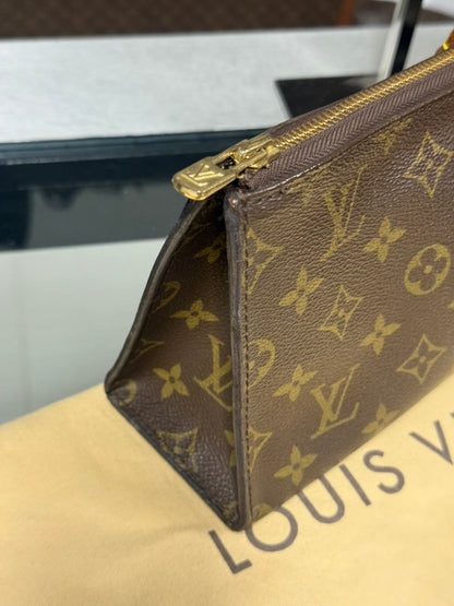 Louis Vuitton Very Rare Vintage Sac Triangle Monogram Handbag M51360
