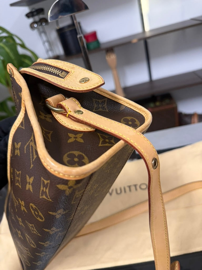 Louis Vuitton Popincourt Long Monogram Canvas Shoulder Bag M40008
