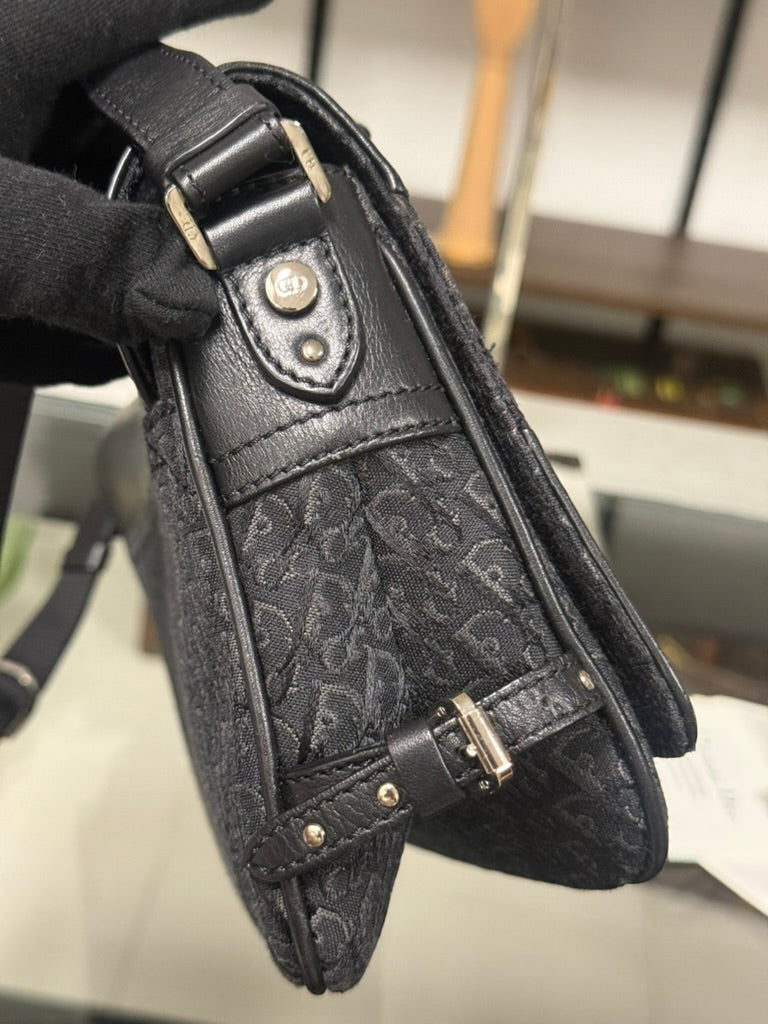 Christian Dior Street Chic Trotter Shoulder Bag in Black