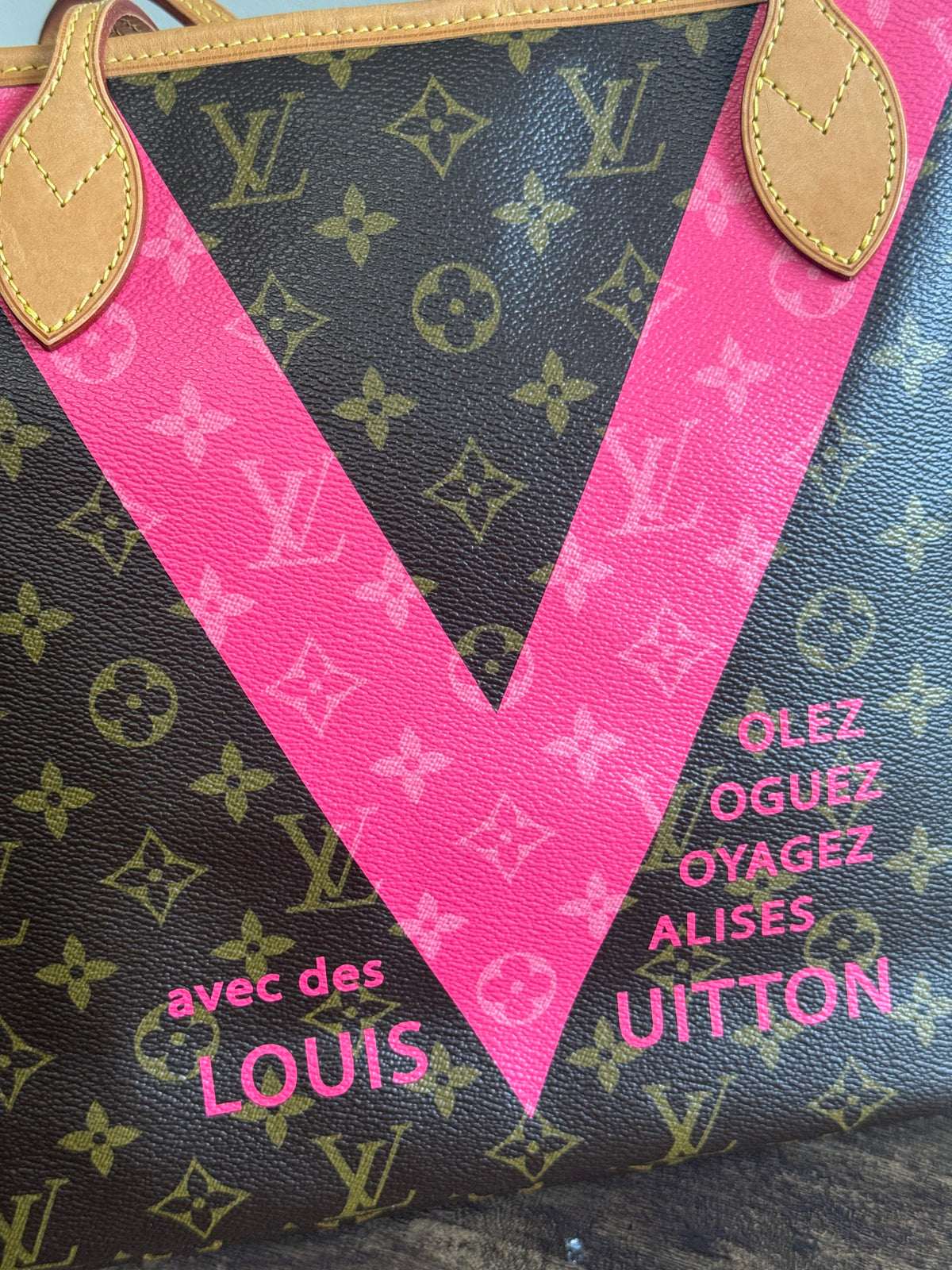 LOUIS VUITTON LIMITED EDITION NEVERFULL MM GRENADE V IN MONOGRAM PINK