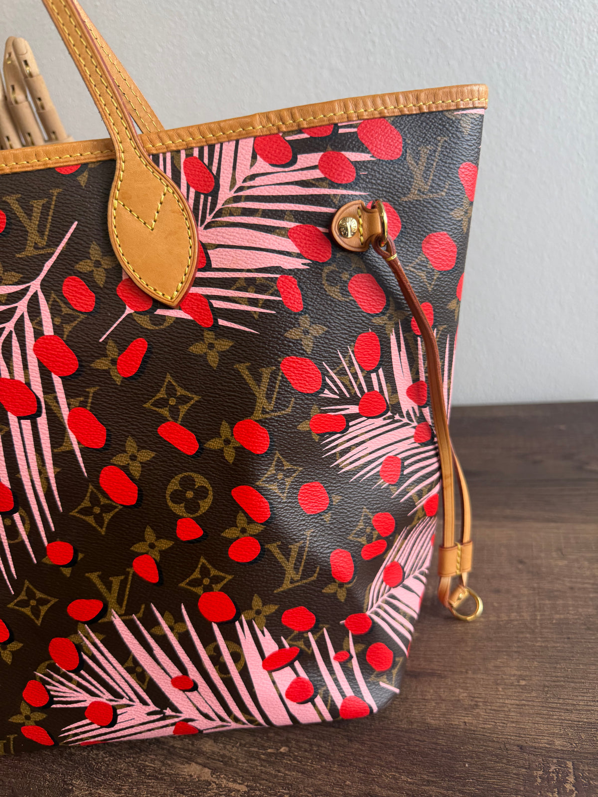 LOUIS VUITTON LIMITED EDITION NEVERFULL MM JUNGLE DOTS MONOGRAM SUGAR PINK POPPY