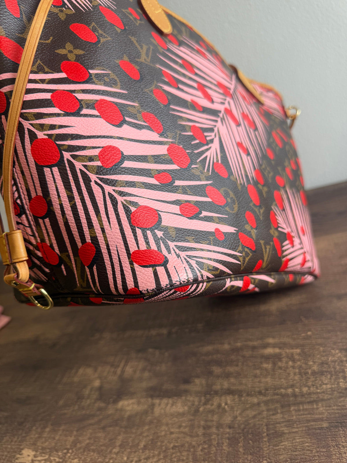 LOUIS VUITTON LIMITED EDITION NEVERFULL MM JUNGLE DOTS MONOGRAM SUGAR PINK POPPY