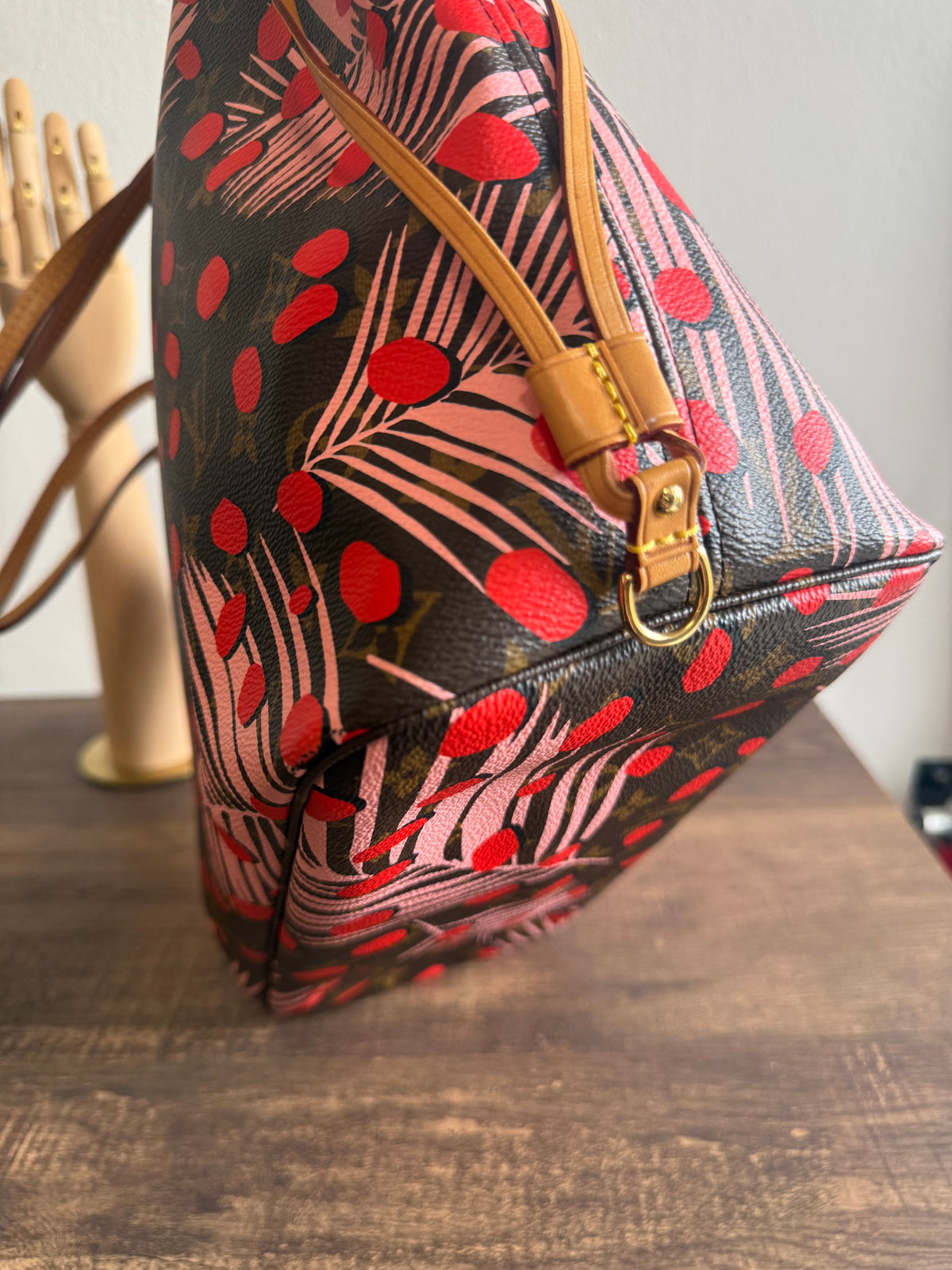 LOUIS VUITTON LIMITED EDITION NEVERFULL MM JUNGLE DOTS MONOGRAM SUGAR PINK POPPY