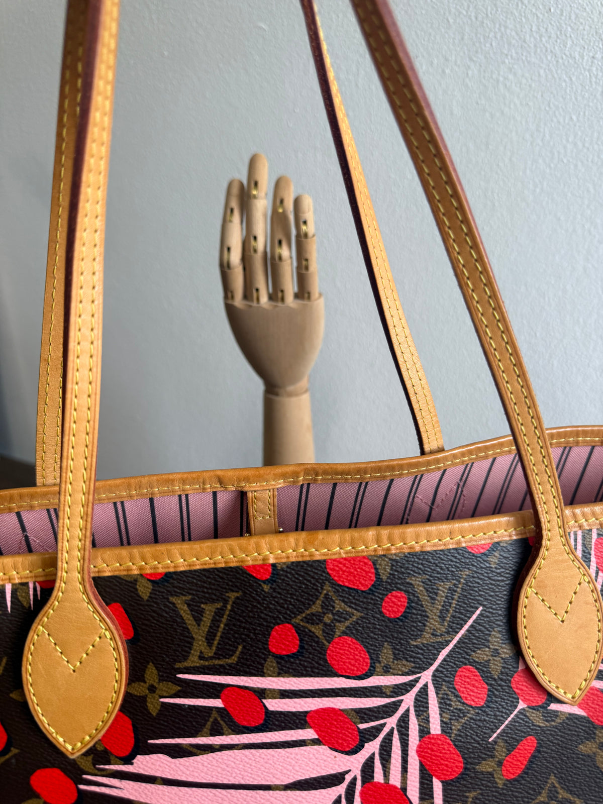 LOUIS VUITTON LIMITED EDITION NEVERFULL MM JUNGLE DOTS MONOGRAM SUGAR PINK POPPY