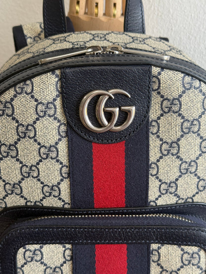 GUCCI GG SUPREME SMALL BACKPACK NAYV BLUE