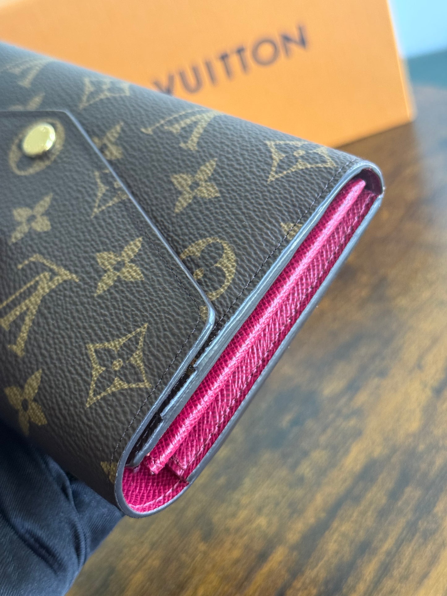 SARAH WALLET