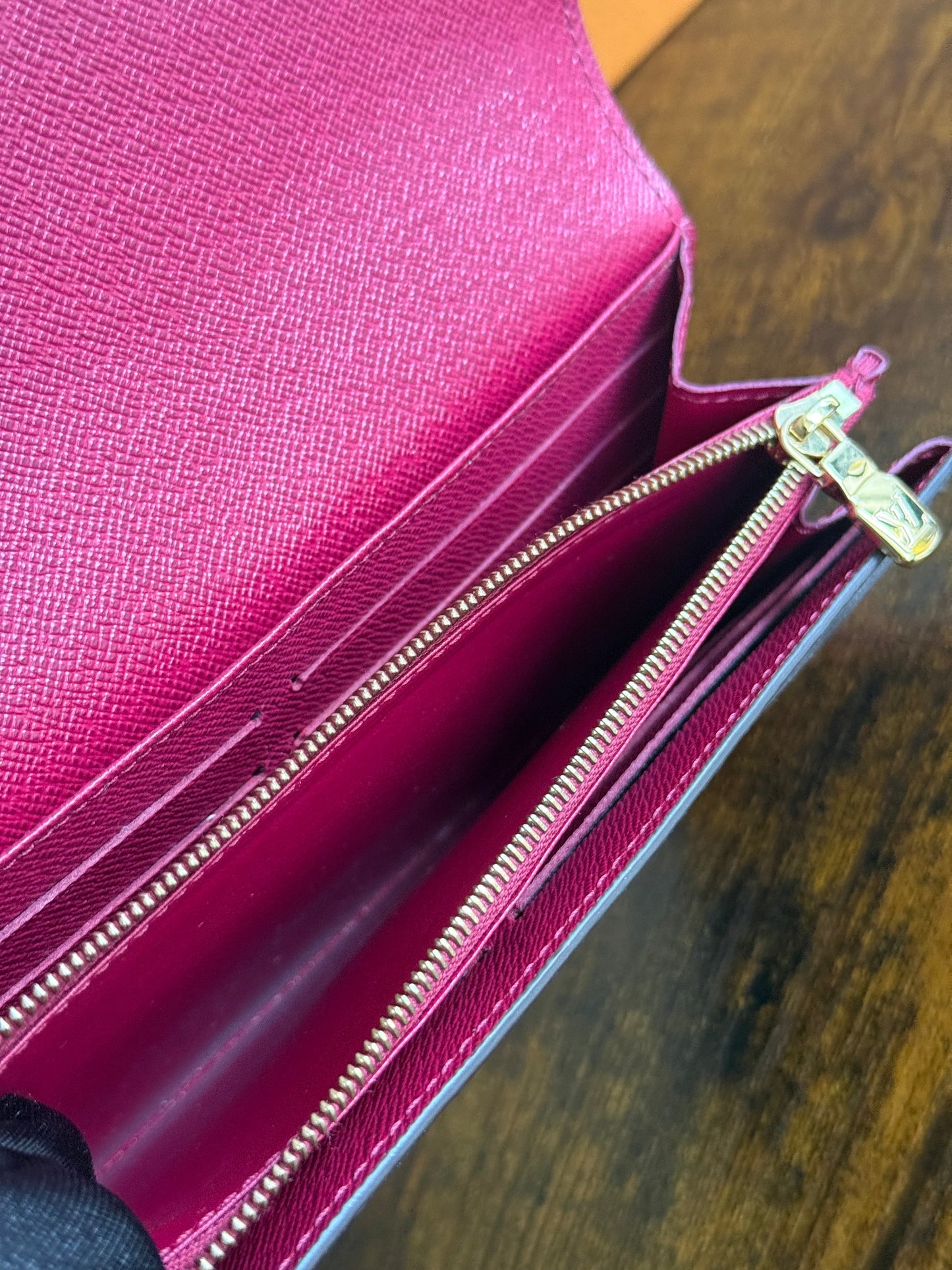 SARAH WALLET