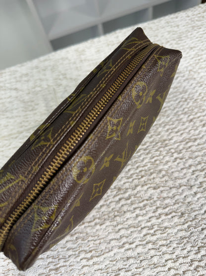 VINTAGE CANVAS TROUSSE TOILETTE 23 COSMETIC BAG in Monogram