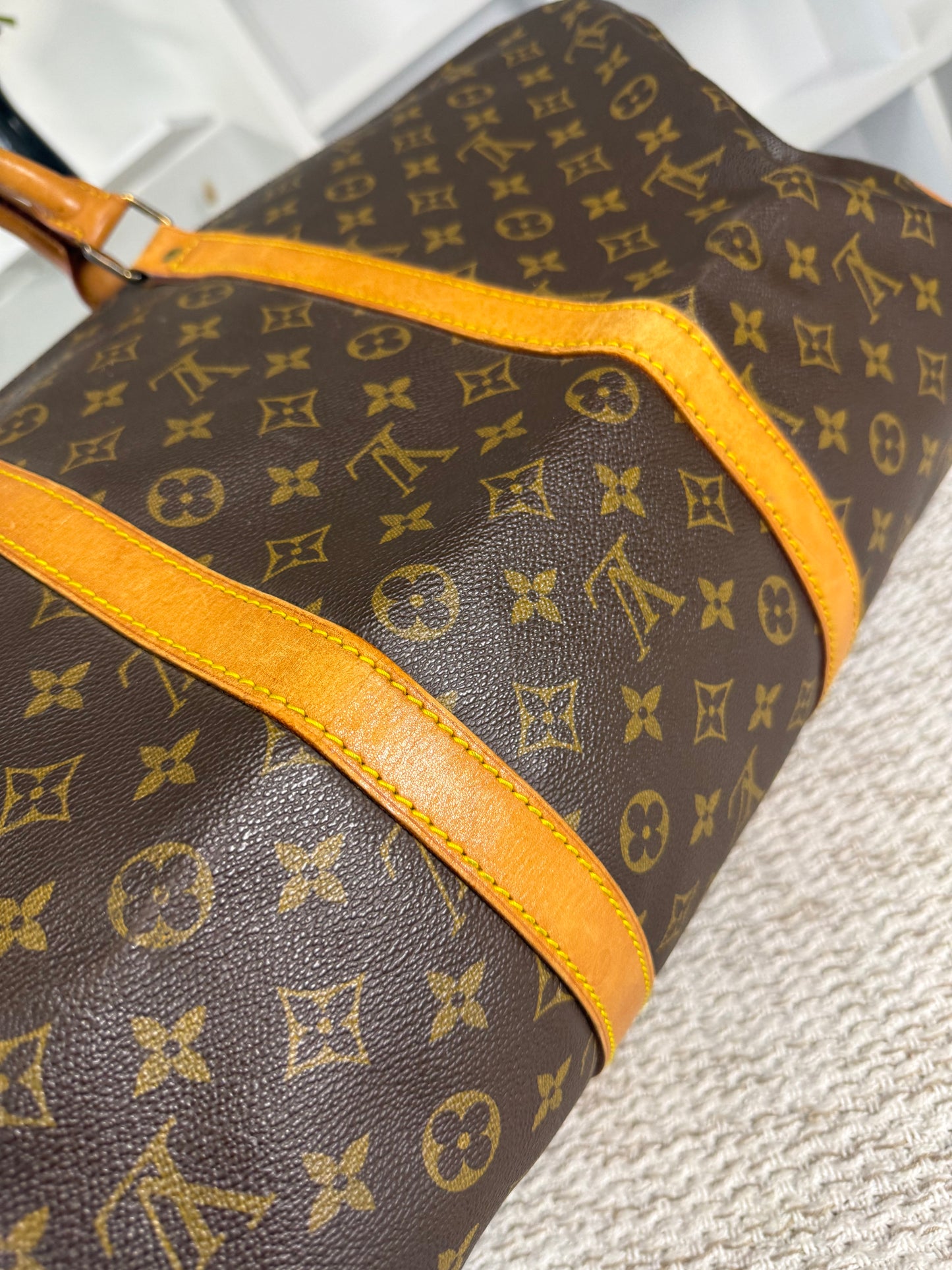 LOUIS VUITTON KEEPALL 55 in Monogram