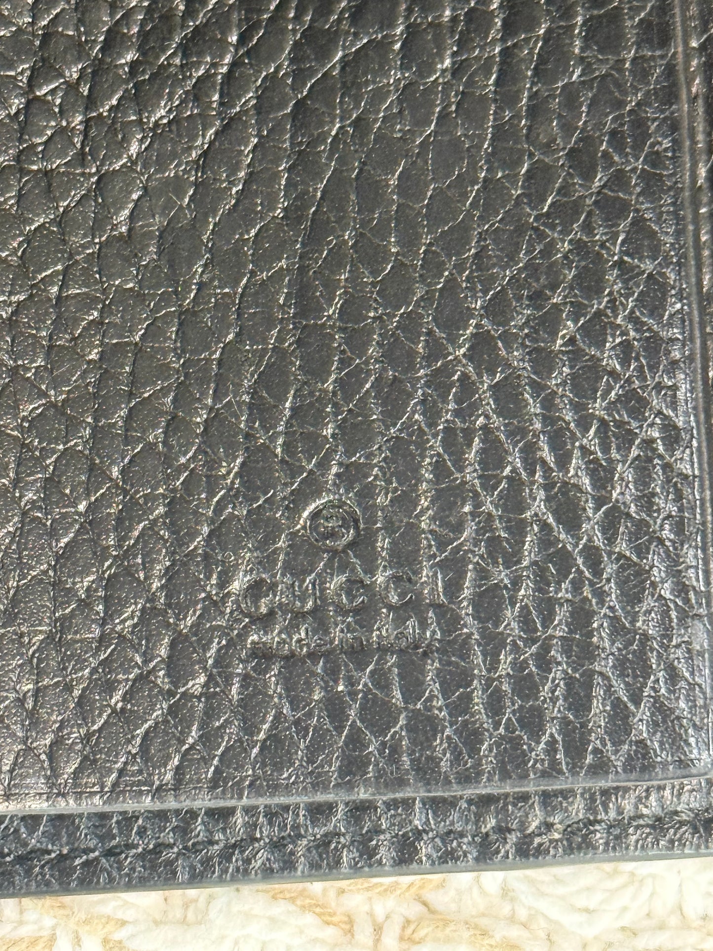 GUCCI GG SUPREME KEY CASE