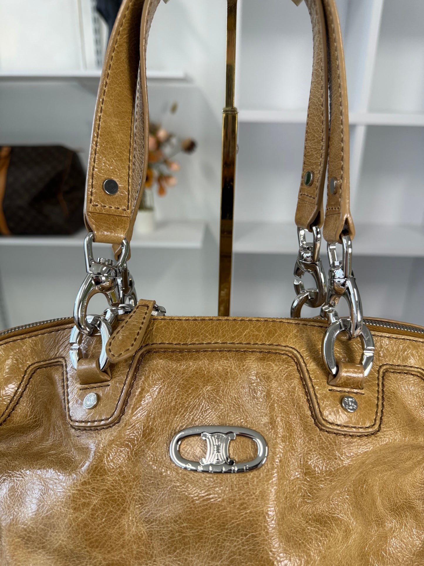 VINTAGE CÉLINE HANDBAG IN CRINKLED PATENT LEATHER