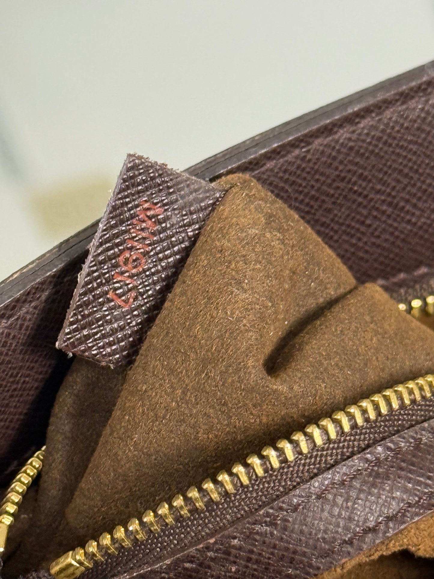 LOUIS VUITTON DAMIER CANVAS VENICE SAC PLAT BAG