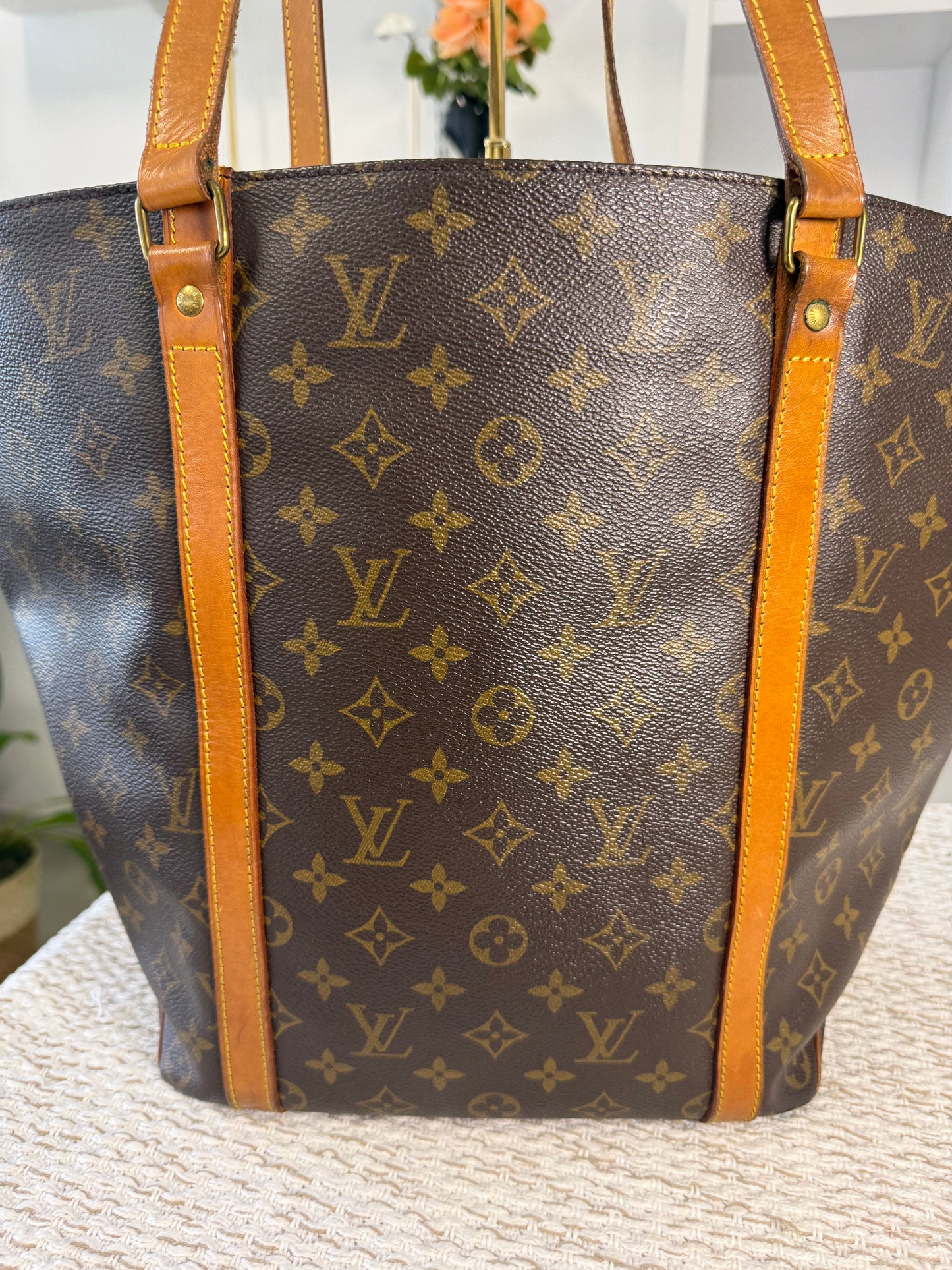 LOUIS VUITTON CANVAS SAC SHOPPING GM TOTE BAG in Monogram