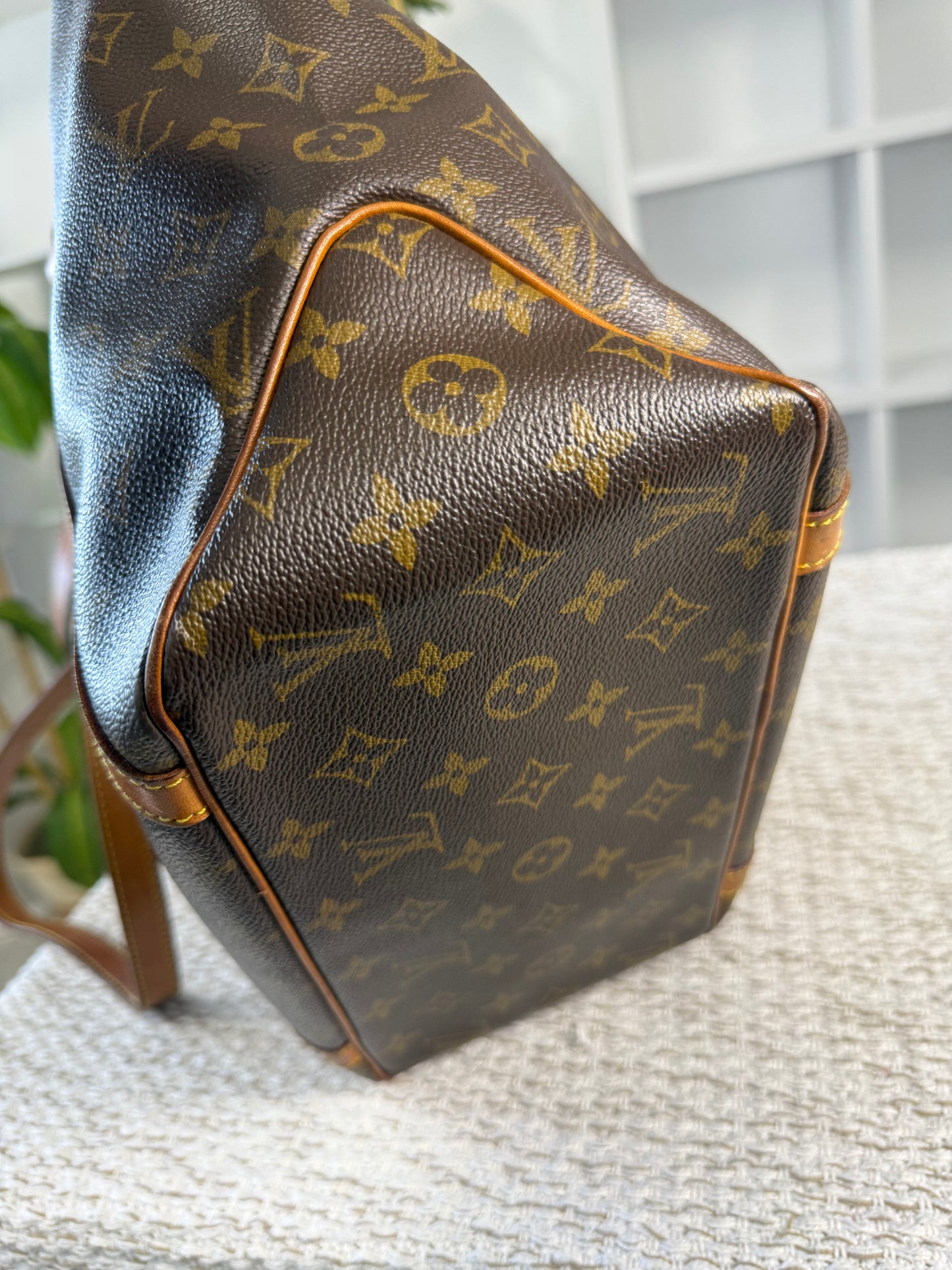 LOUIS VUITTON CANVAS SAC SHOPPING GM TOTE BAG in Monogram