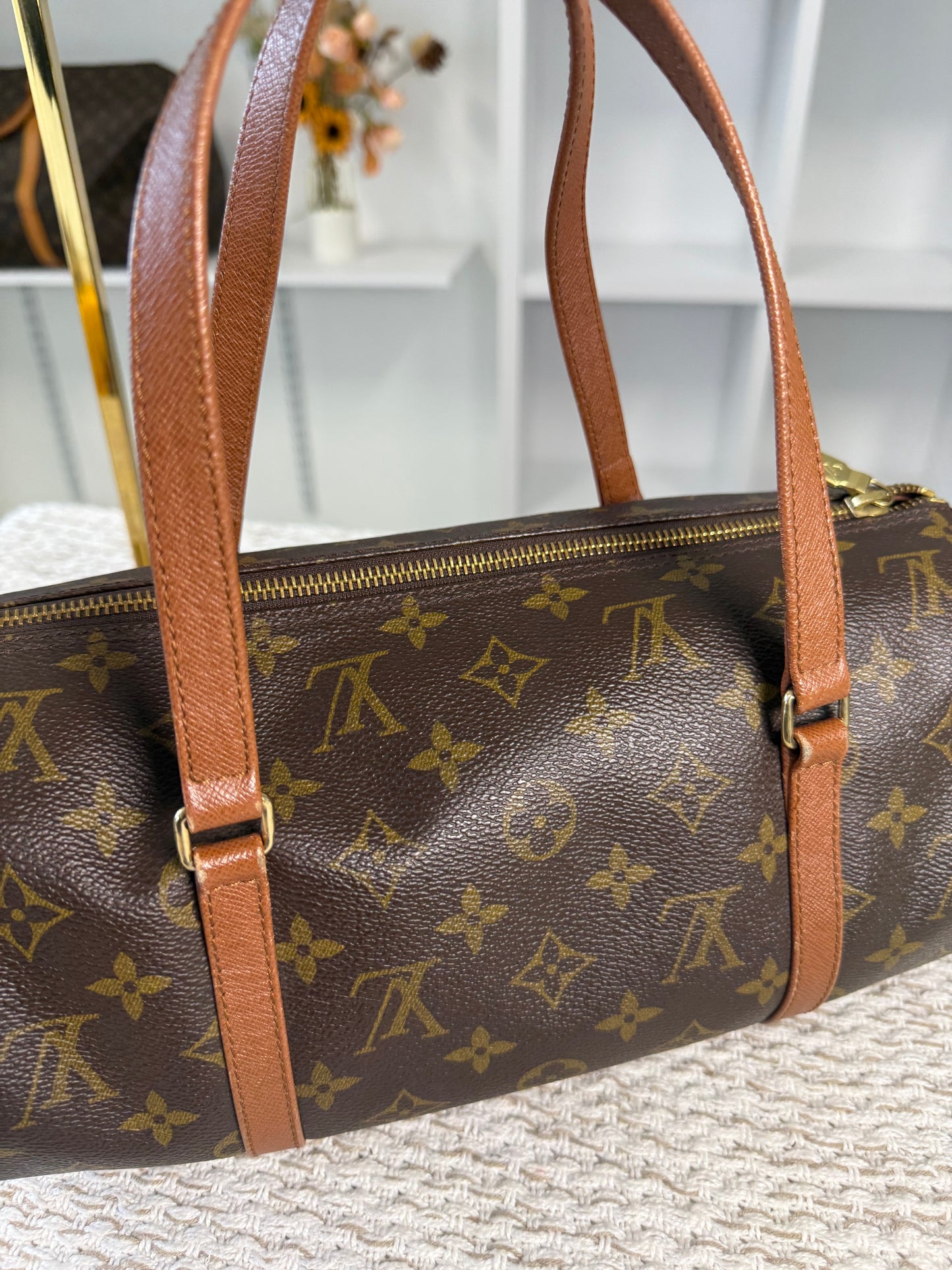 LOUIS VUITTON PAPILLON 26 TOP HANDLE BAG in Monogram