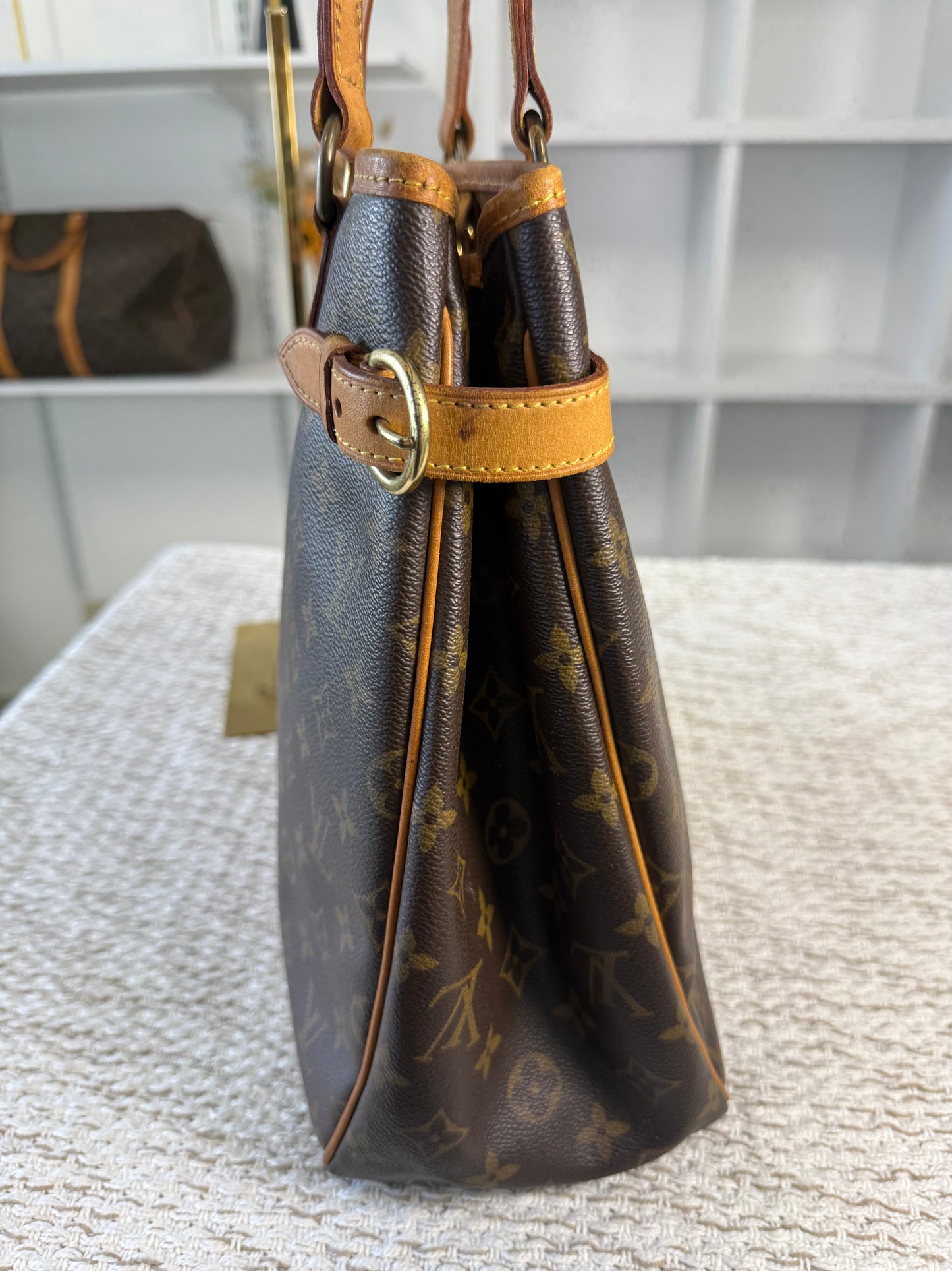 LOUIS VUITTON CANVAS BATIGNOLLES VERTICAL BAG in Monogram