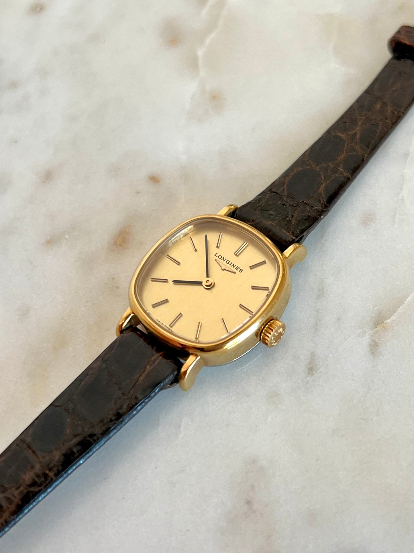 LOUIS VUITTON CANVAS BATIGNOLLES VERTICAL BAG in Monogram