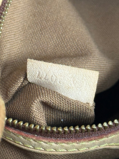 CANVAS BATIGNOLLES VERTICAL BAG in Monogram