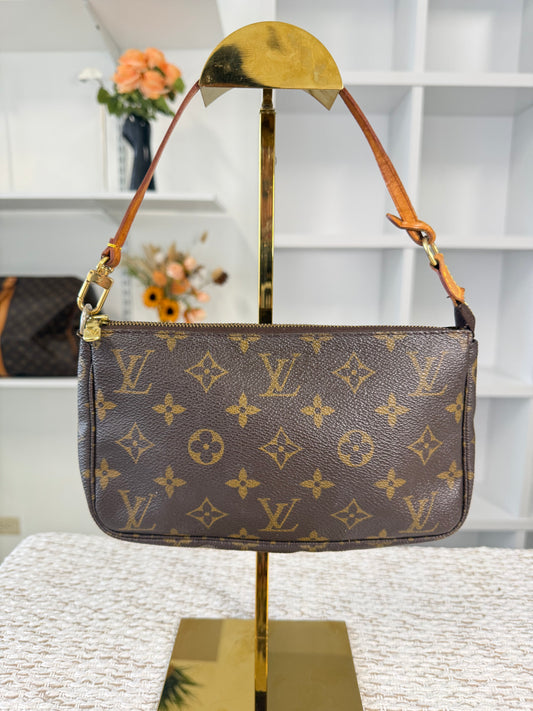 LOUIS VUITTON POCHETTE ACCESSOIRES MEASUREMENTS