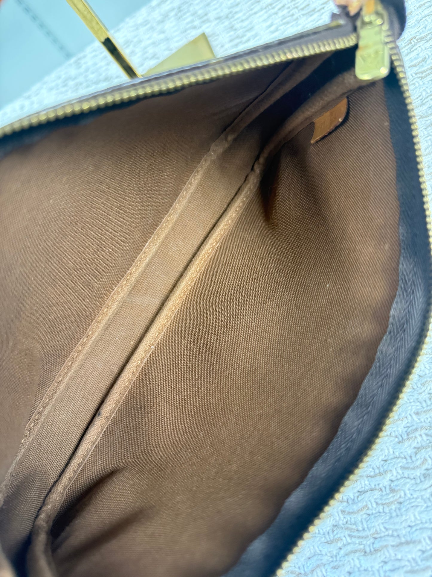 LOUIS VUITTON POCHETTE ACCESSOIRES MEASUREMENTS