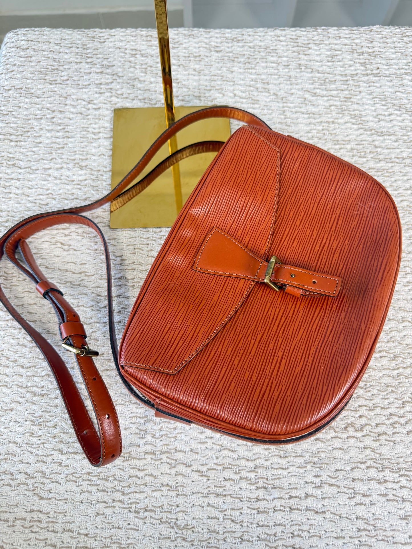 LOUIS VUITTON JEUNE FILLE SMALL SHOULDER ORANGE LEATHER