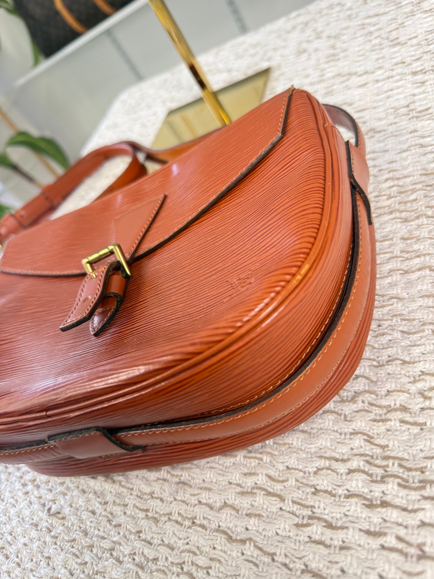 LOUIS VUITTON JEUNE FILLE SMALL SHOULDER ORANGE LEATHER